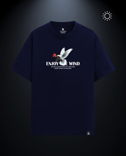 Enjoy the wind - Men Regular Fit Tees