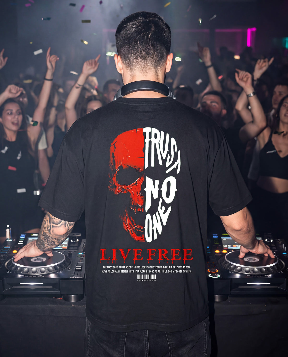 Reflect Trust No One - Men Regular Fit Tees