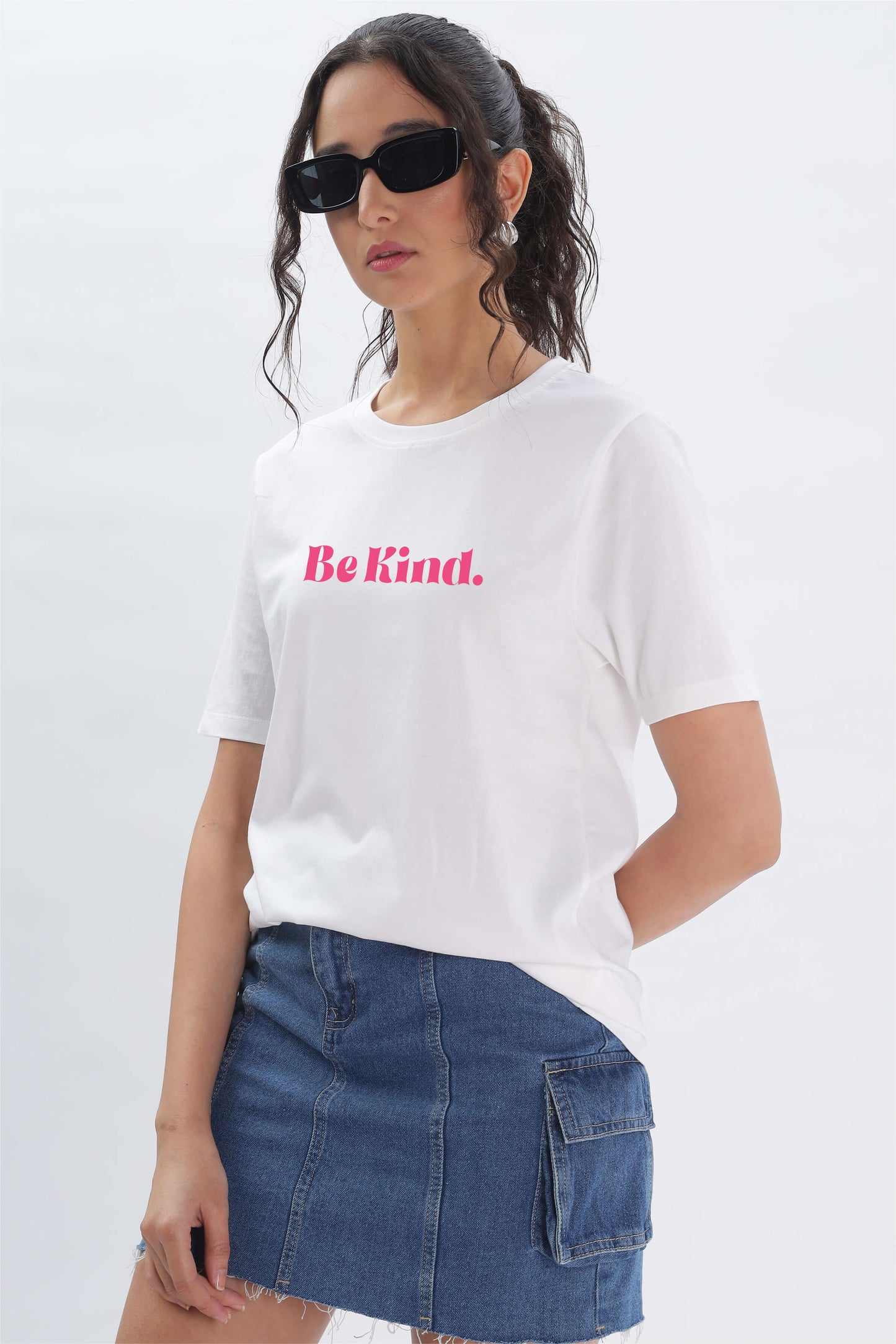 Be Kind Graphic T-Shirt Regular Fit